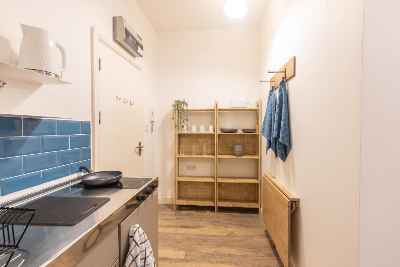 Cosy Modern Apartment, Grand Victorian Building, 5 Mins To Coventry City Centre Eksteriør bilde